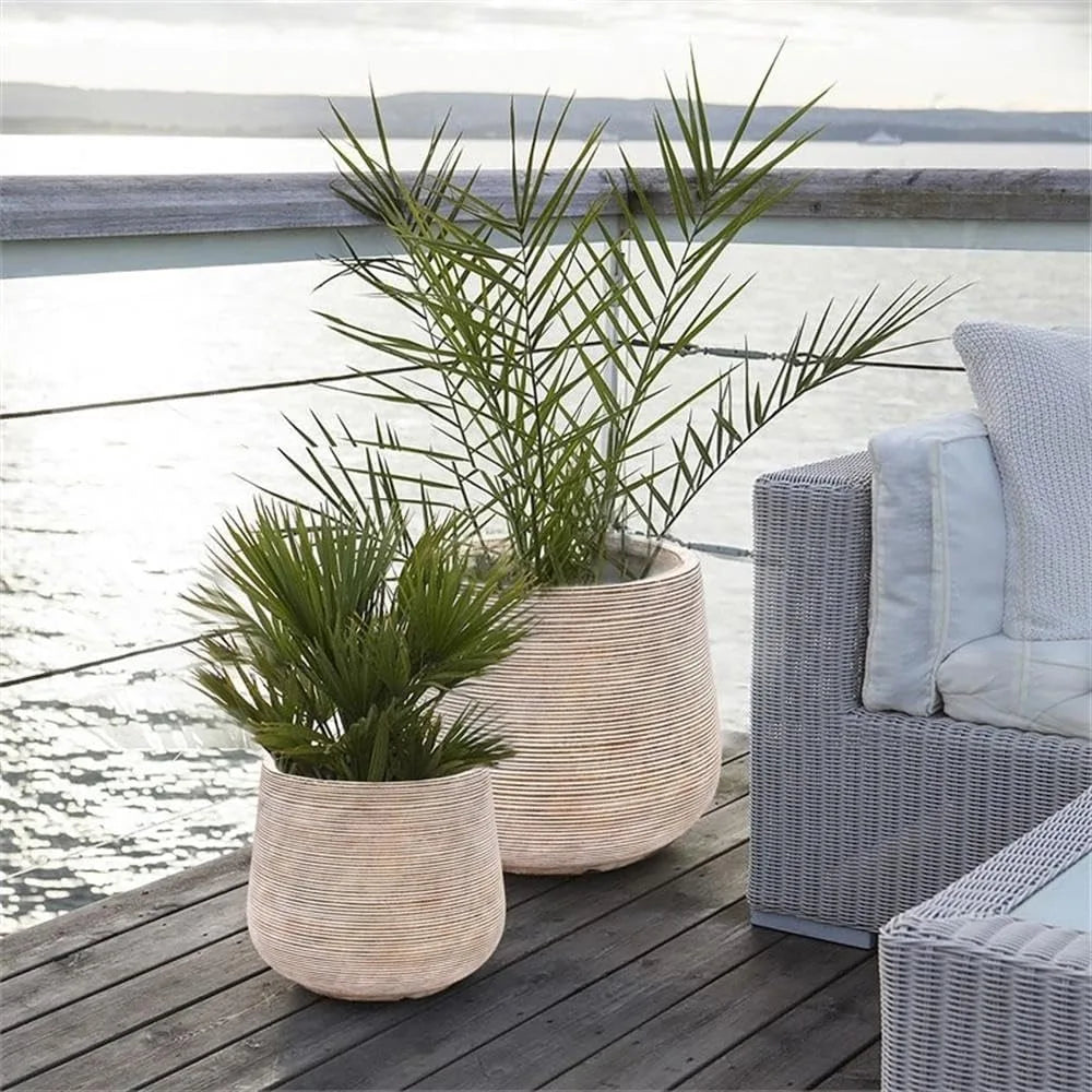 Luxenhome Distressed Round Plant Pot Indoor Outdoor