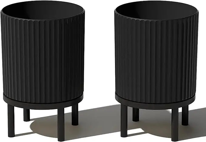 Jiaoying Round Planter With Wooden Stand For Patio Decor